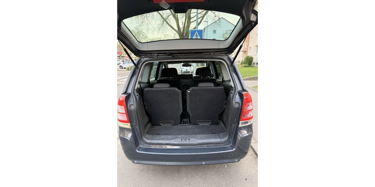 Opel Zafira 1.7 Diesel 174.800 km 6.200 &euro; Brühl 50321
