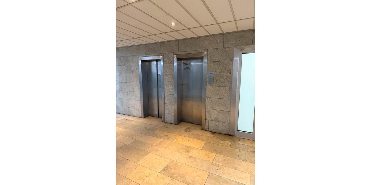 2 Zimmer Wohnung in Neuss-Hammfeld Am Rheinpark-Center 2 zimmer