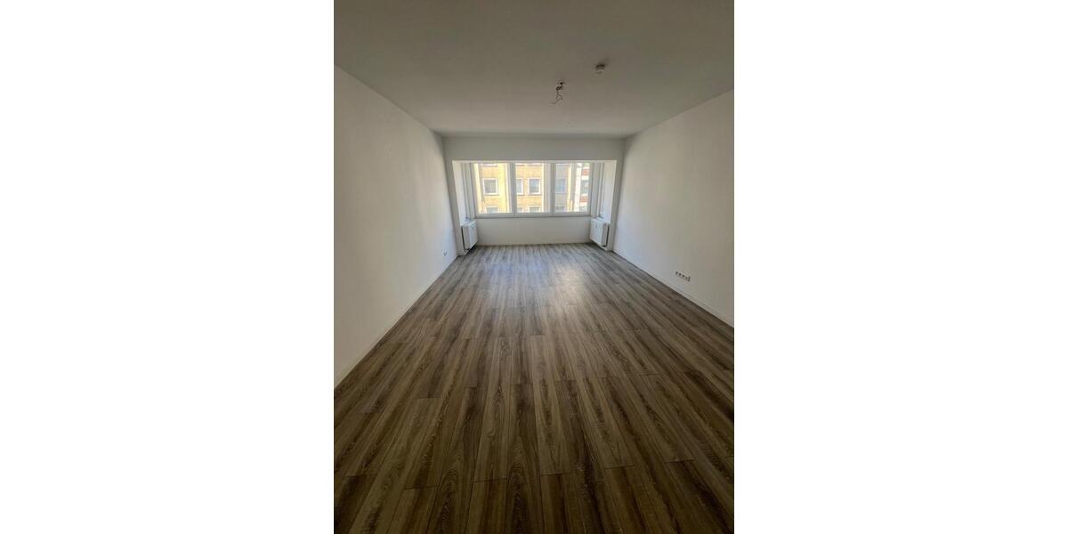 Etagenwohnung Bergheim - 3 Zimmer, 85 m&sup2;, 1.495&euro; | Angebot:26366555