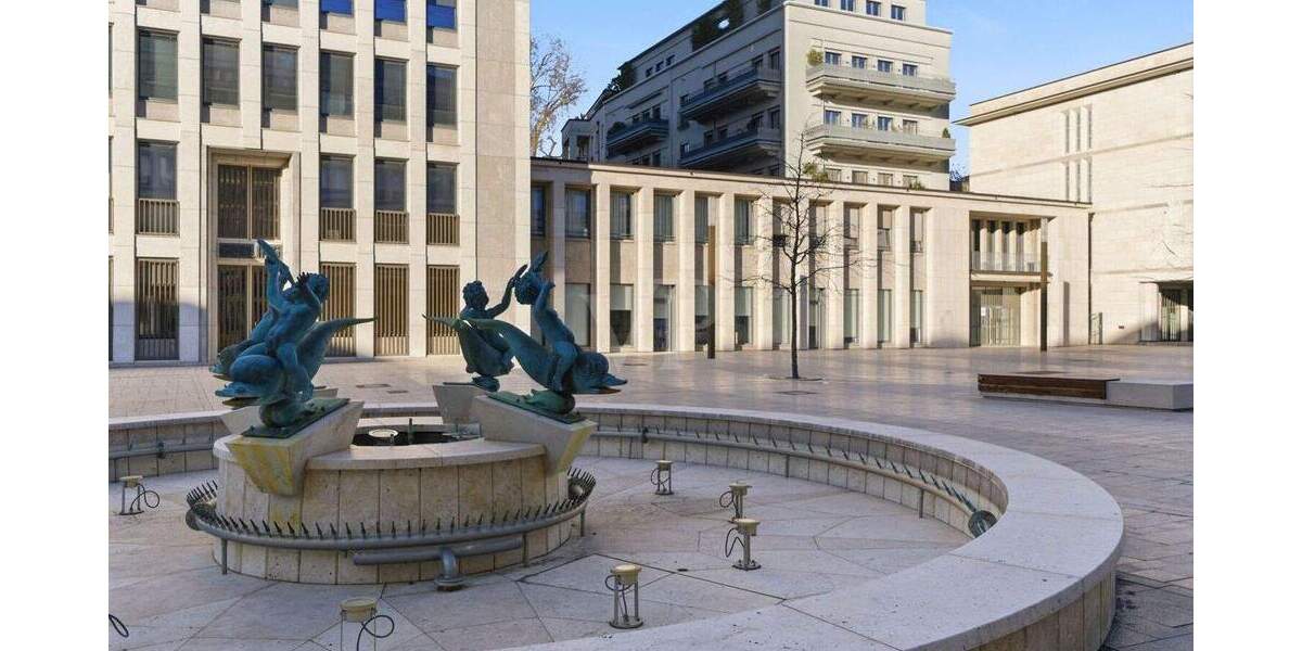 Etagenwohnung Köln Altstadt-Nord - 2 Zimmer, 95 m&sup2;, 2.185&euro; | Angebot:25630479