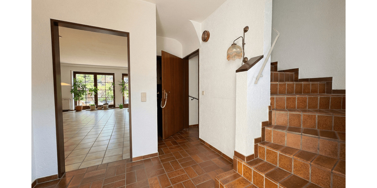 Mehrfamilienhaus, Wohnhaus Köln Höhenhaus - 5 Zimmer, 135 m&sup2;, 455.000&euro; | Angebot:25377975