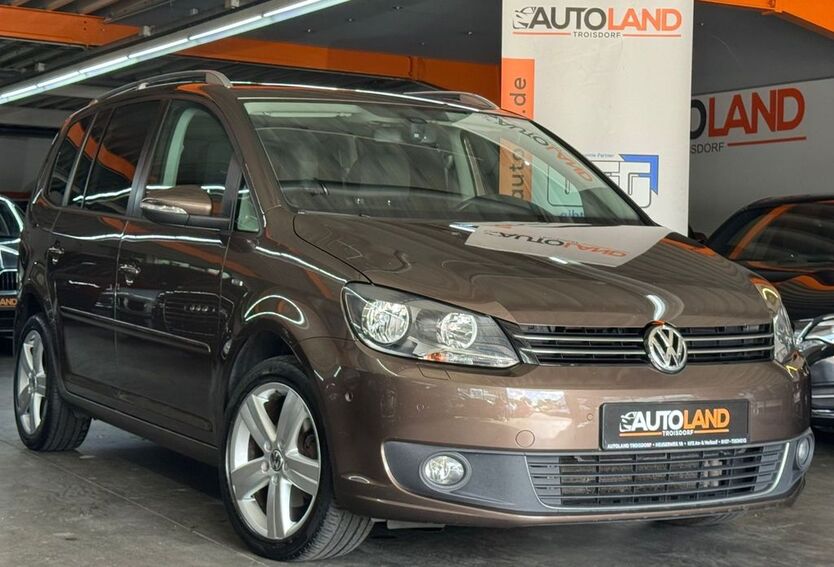 VW Touran 132.000 km 10.999 € Troisdorf 53842