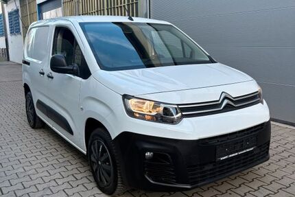Citroen Berlingo 101.580 km 7.490 &euro; Düsseldorf 40231