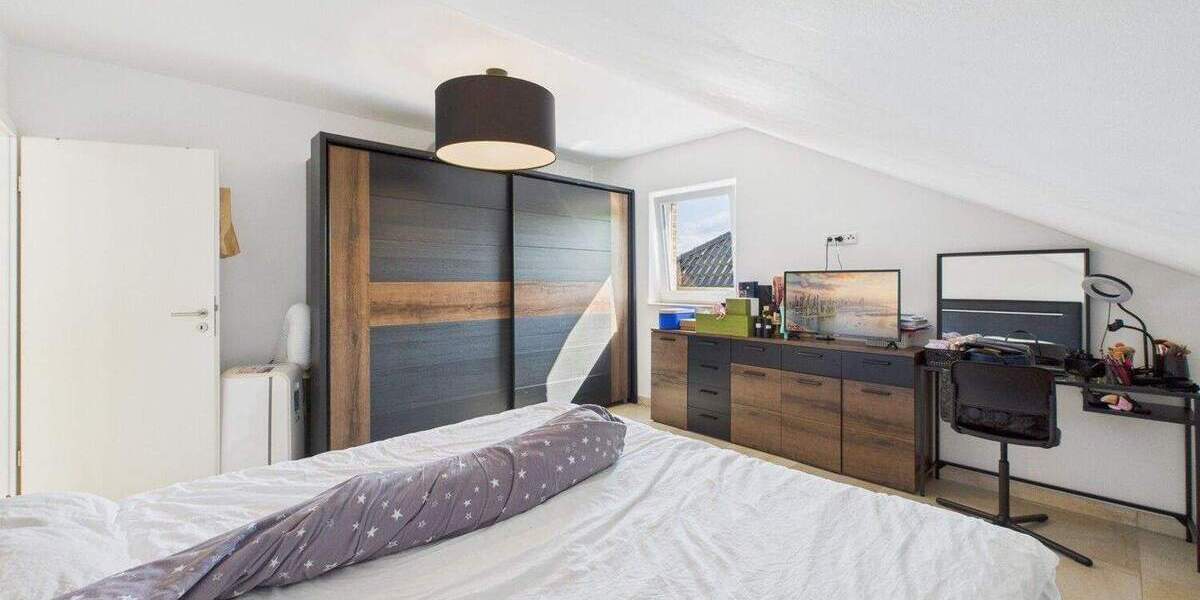 Etagenwohnung Pulheim - 4 Zimmer, 119 m&sup2;, 498.000&euro; | Angebot:25666512