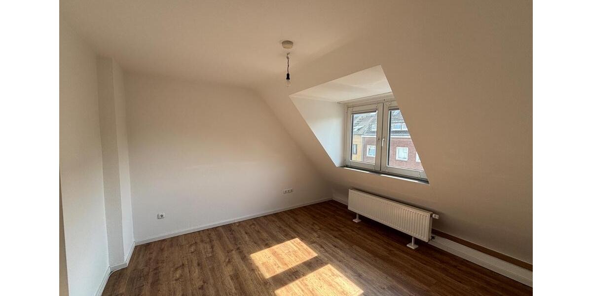 Etagenwohnung Düsseldorf Stadtbezirk 9 - 1 Zimmer, 18 m&sup2;, 600&euro; | Angebot:26396537
