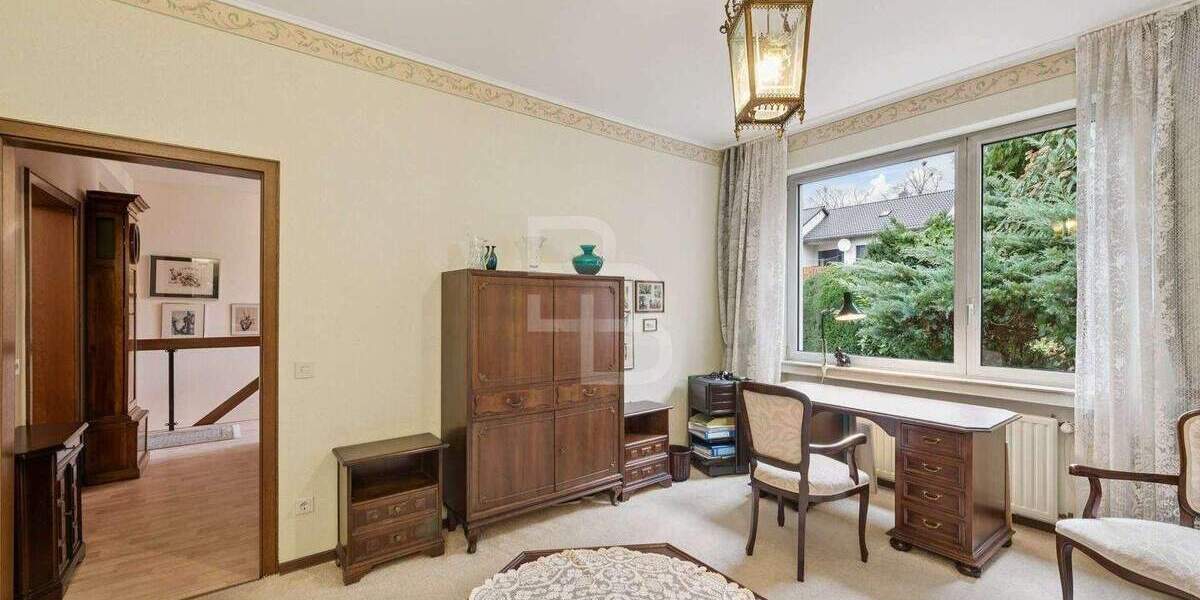 Bungalow Köln Flittard - 5 Zimmer, 104 m&sup2;, 439.000&euro; | Angebot:25155240