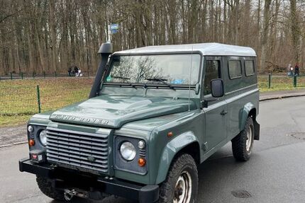 Land Rover Defender 116.000 km 35.800 &euro; Haan 42781