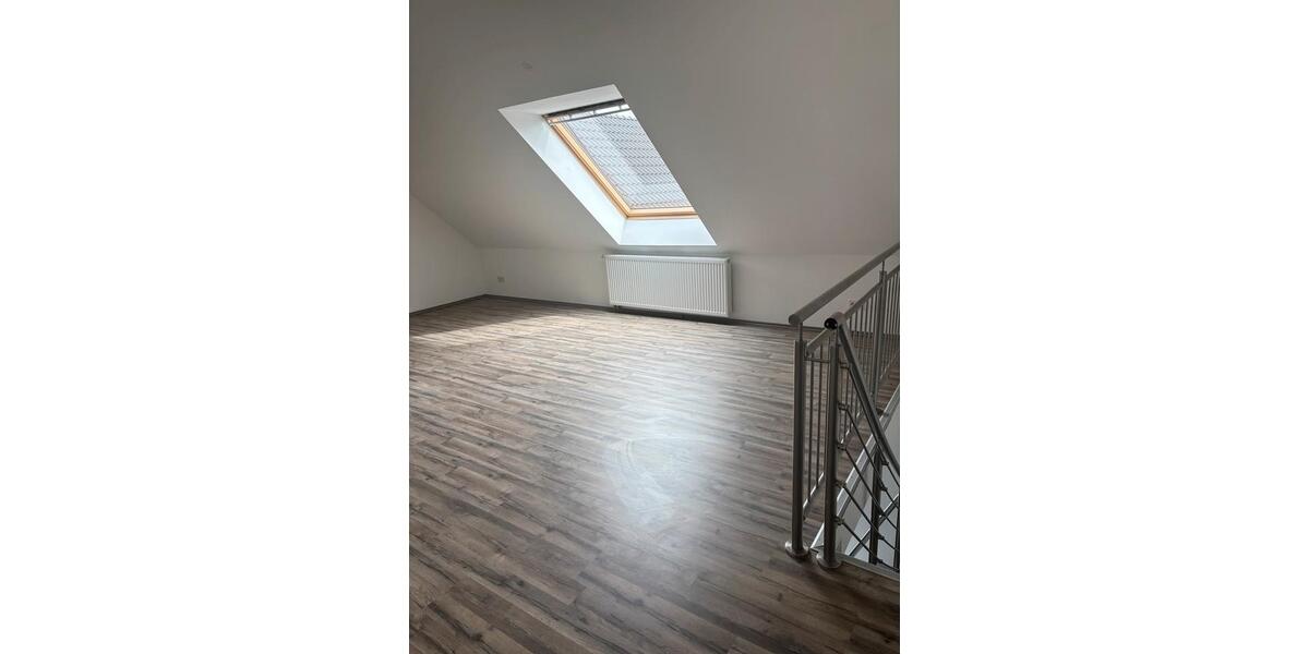 Maisonettenwohnung Overath - 2 Zimmer, 118 m&sup2;, 1.400&euro; | Angebot:26225042