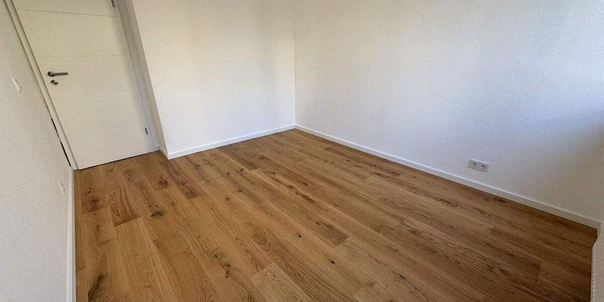 Etagenwohnung Köln Niehl - 3 Zimmer, 80 m&sup2;, 429.000&euro; | Angebot:25372917