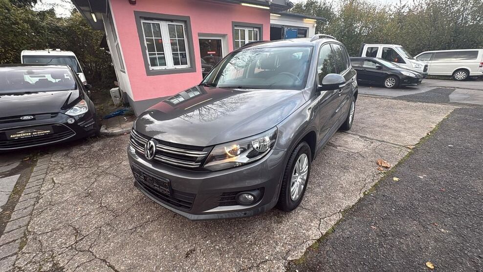 VW Tiguan 85.000 km 11.600 € Wuppertal 42329