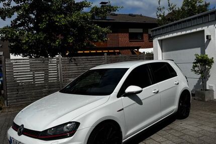 VW Golf 122.462 km 16.800 &euro; Rommerskirchen 41569