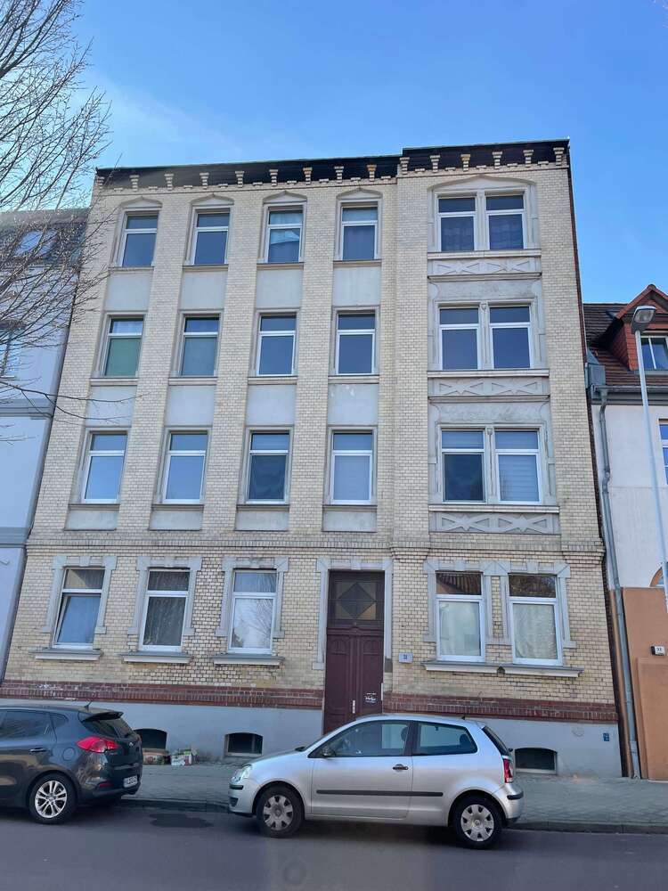 Wohnung zum Mieten in Halle (Saale) 450 € 58 m²