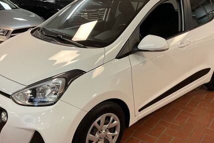 Hyundai i10 57.000 km 9.490 &euro; Wülfrath 42489