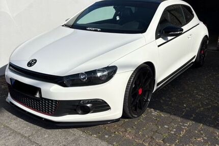 VW Scirocco 102.000 km 10.000 &euro; Köln 50769