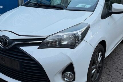 Toyota Yaris 200.000 km 5.999 &euro; Köln (Ostheim) 51107