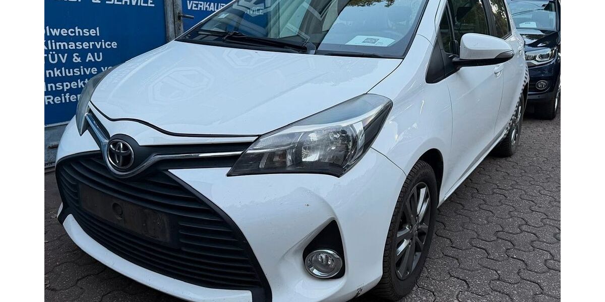 Toyota Yaris 200.000 km 5.999 &euro; Köln (Ostheim) 51107