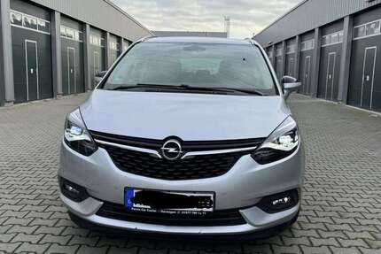 Opel Zafira 161.000 km 8.999 &euro; nievenheim 41542