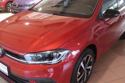 VW Polo 7.167 km 23.945 &euro; Neuss 41469