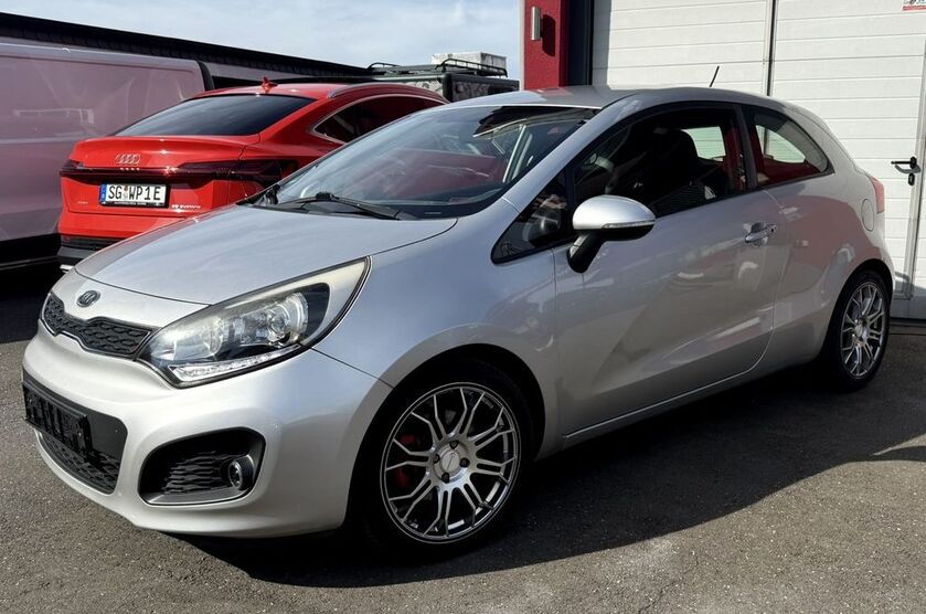 Kia Rio 151.000 km 3.950 € Solingen 42659