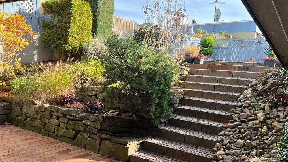 Ebenerdiges Wohnen in ruhiger Lage - sehr gepflegt & viel Platz 4 zimmer