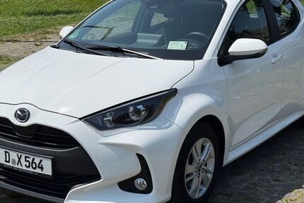 Mazda 2 Hybrid 21.500 km 17.999 € Düsseldorf 40476