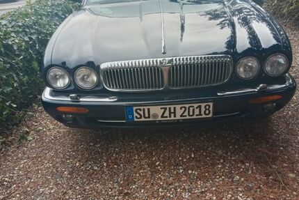 Jaguar Daimler 126.000 km 23.900 &euro; Niederkassel 53859