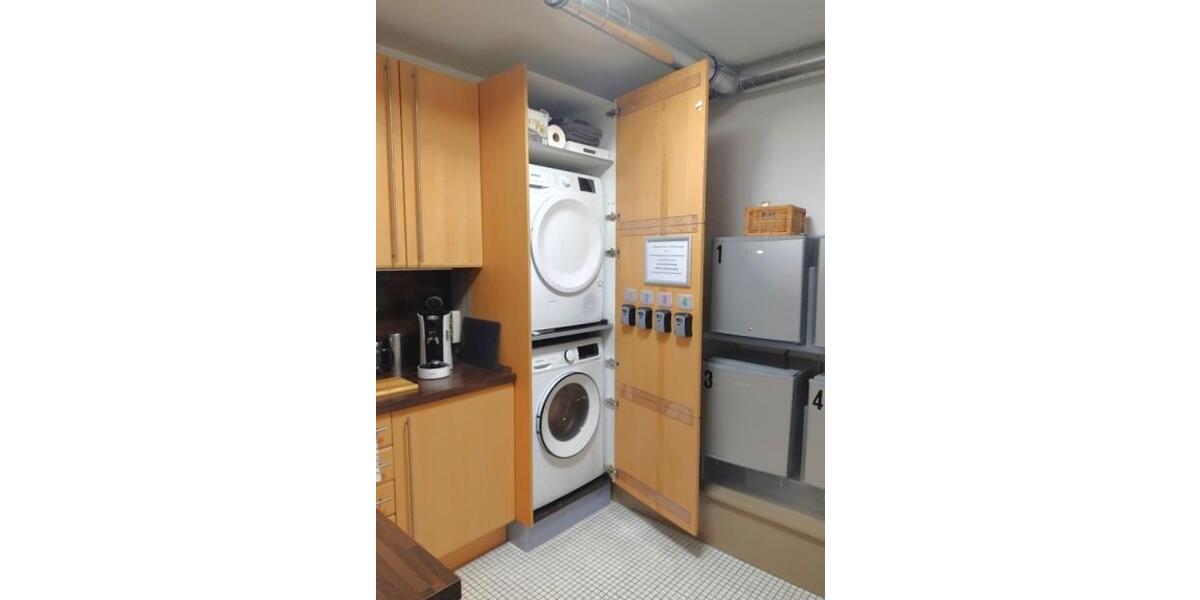 Mikro-Hotel in Köln voll genehmigter Beherbergungsbetrieb mit 8 Betten 4 Zimmern, studentisches Wohnen denkbar - Gewerbeobjekt Köln Mülheim | Angebot:22794810