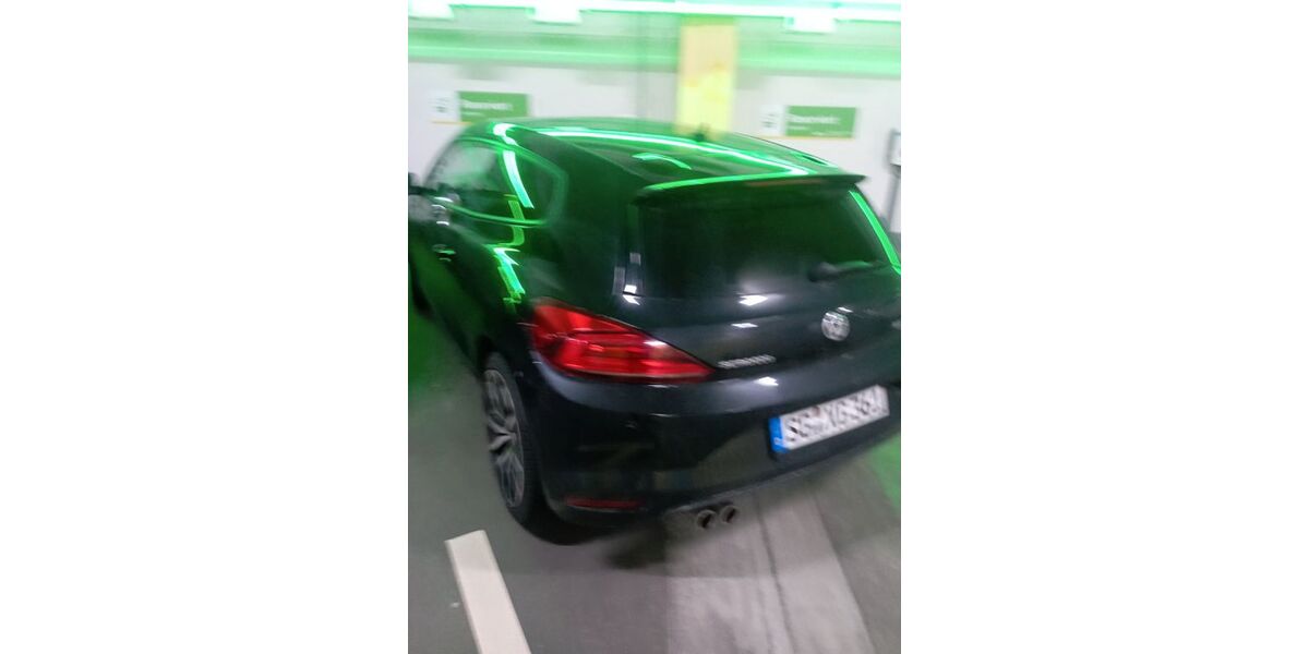 VW Scirocco 220.000 km 8.700 &euro; Solingen 42657