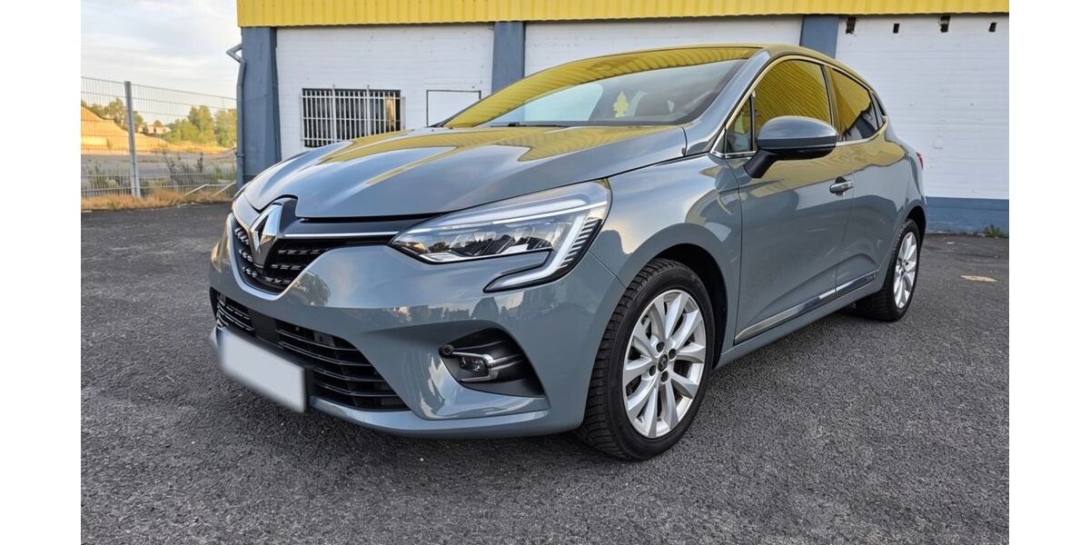 Renault Clio 101.597 km 8.990 &euro; Frechen 50226