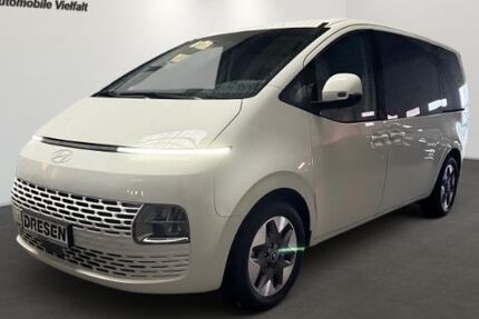 Hyundai STARIA 25.989 km 40.640 &euro; Neuss 41464