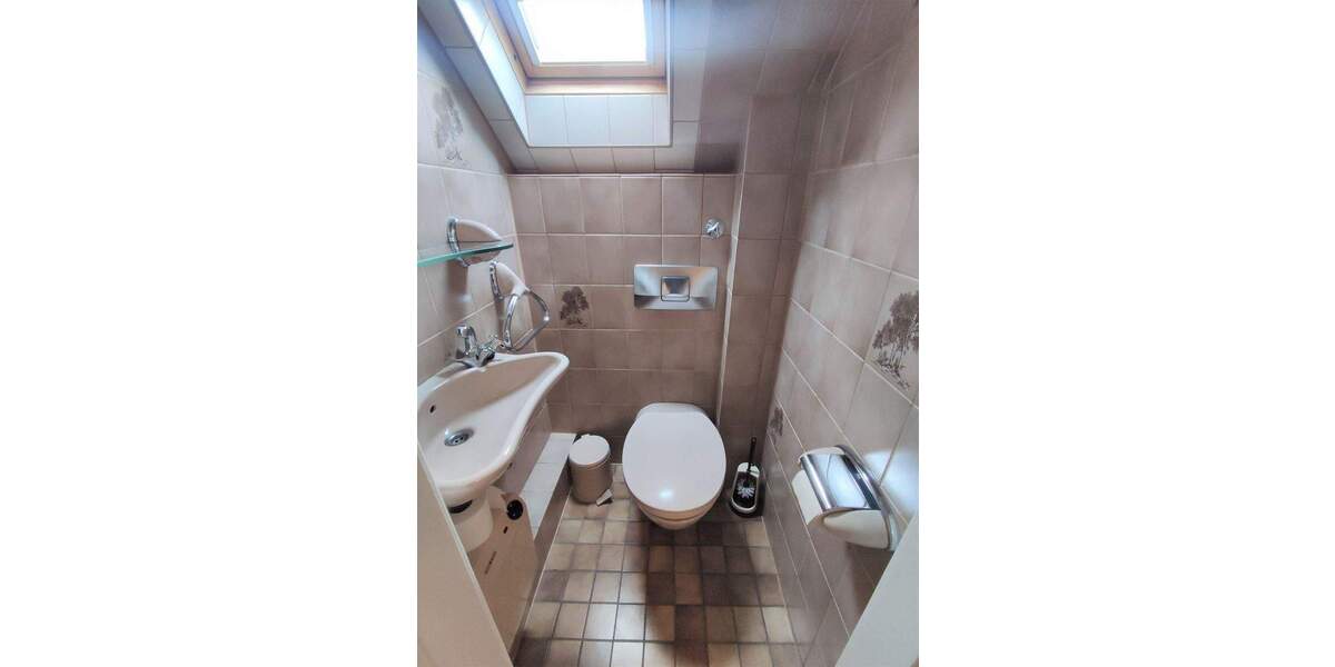 Reihenmittelhaus Düsseldorf Heerdt - 1 Zimmer, 285 m&sup2;, 695.000&euro; | Angebot:25683583