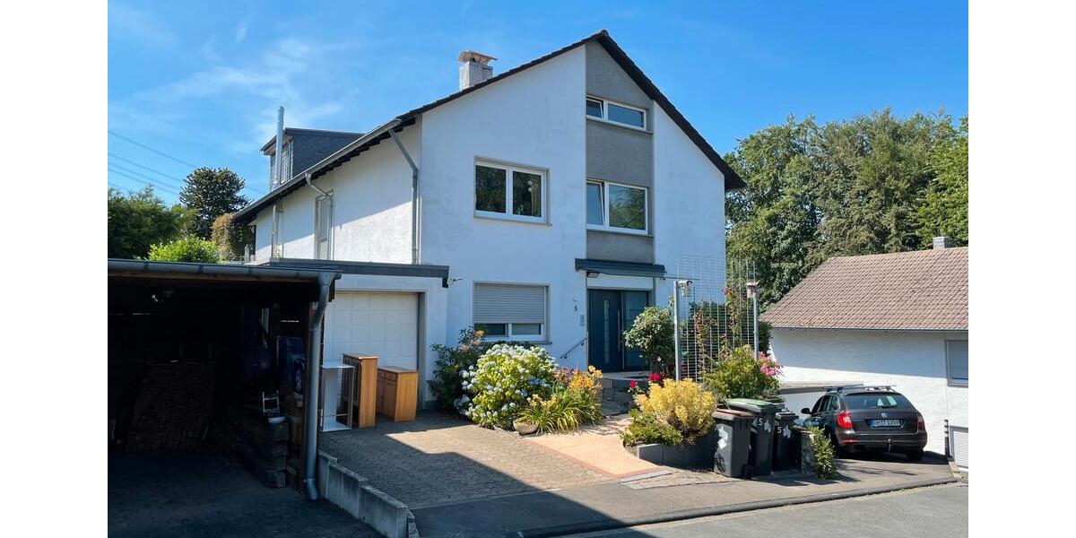 Etagenwohnung Hückeswagen - 7 Zimmer, 154 m&sup2;, 350.000&euro; | Angebot:26955713