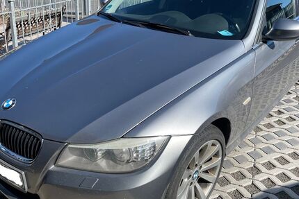 BMW 320 315.000 km 3.999 &euro; Overath 51491