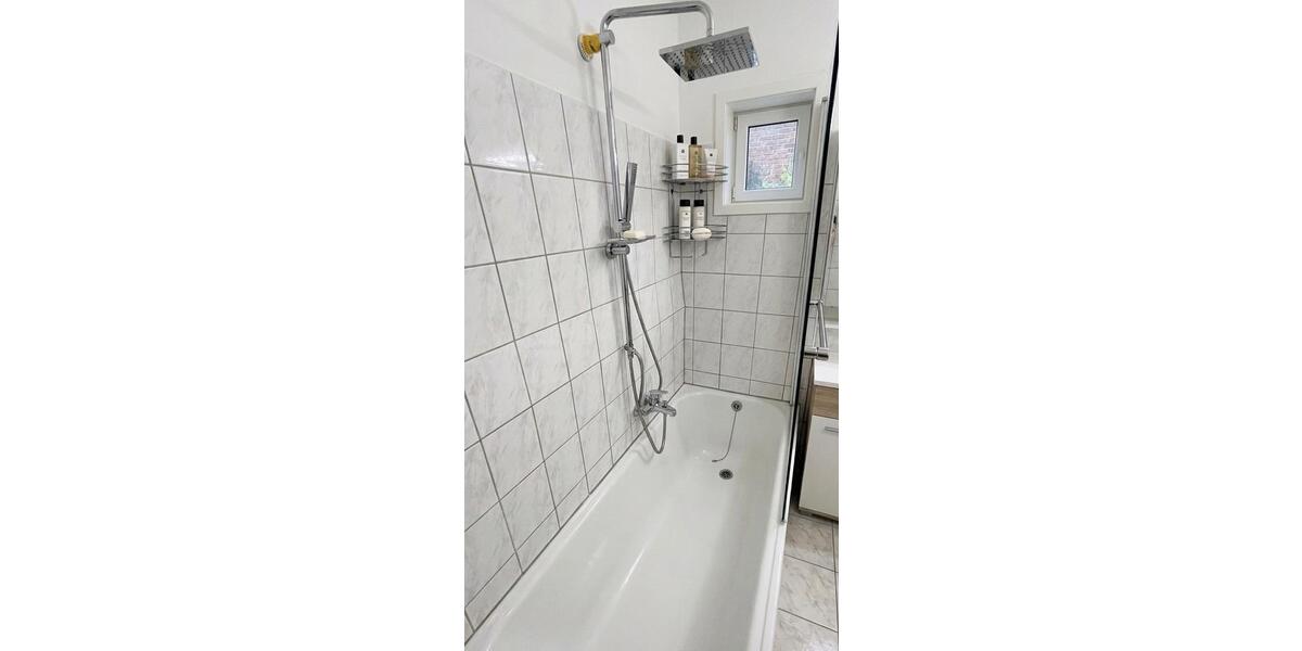 Etagenwohnung Düsseldorf Pempelfort - 2 Zimmer, 70 m&sup2;, 1.600&euro; | Angebot:26399867