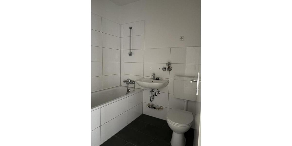 Etagenwohnung Monheim am Rhein - 3 Zimmer, 68 m&sup2;, 739&euro; | Angebot:26401116