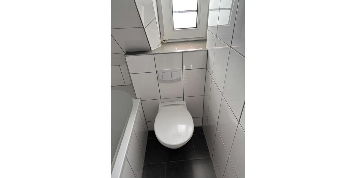 Etagenwohnung Düsseldorf Stadtbezirk 9 - 1 Zimmer, 18 m&sup2;, 600&euro; | Angebot:26396537