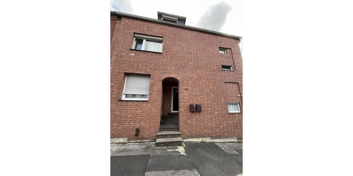 Lichtdurchflutete Maisonettewohnung in ruhiger Straße 3 zimmer