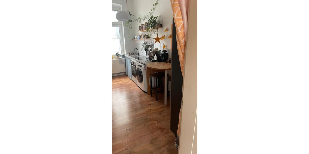 UNTERMIETE wunderschöne möbilierte 1,5 Zimmer Wohnung Altbau 1.5 zimmer