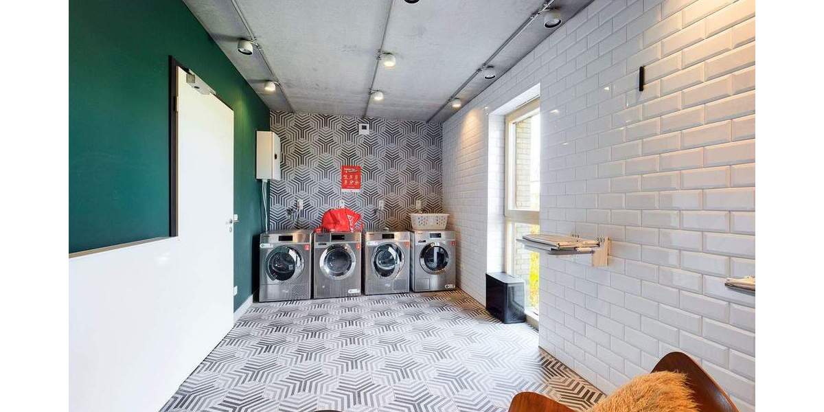 DIE ZIMMEREI | Ab Februar: Möbliertes WG-Zimmer für Studierende & Auszubildende |Shared Bude 1 zimmer