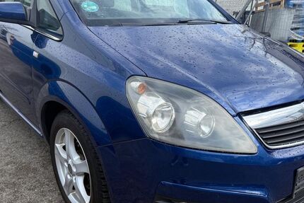 Opel Zafira 187.562 km 3.200 &euro; Köln 50667