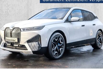 BMW iX 51.215 km 47.995 &euro; Köln-West 50858