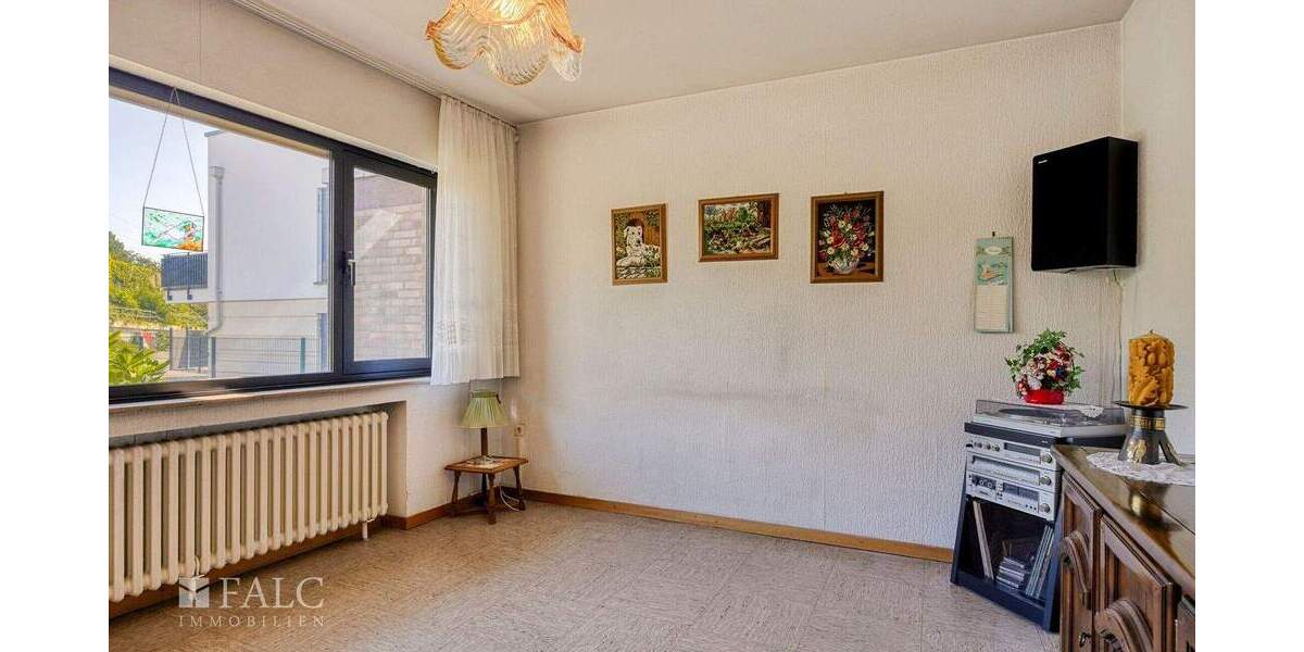 Reihenendhaus Köln Weiden - 5 Zimmer, 124 m&sup2;, 599.000&euro; | Angebot:23047571