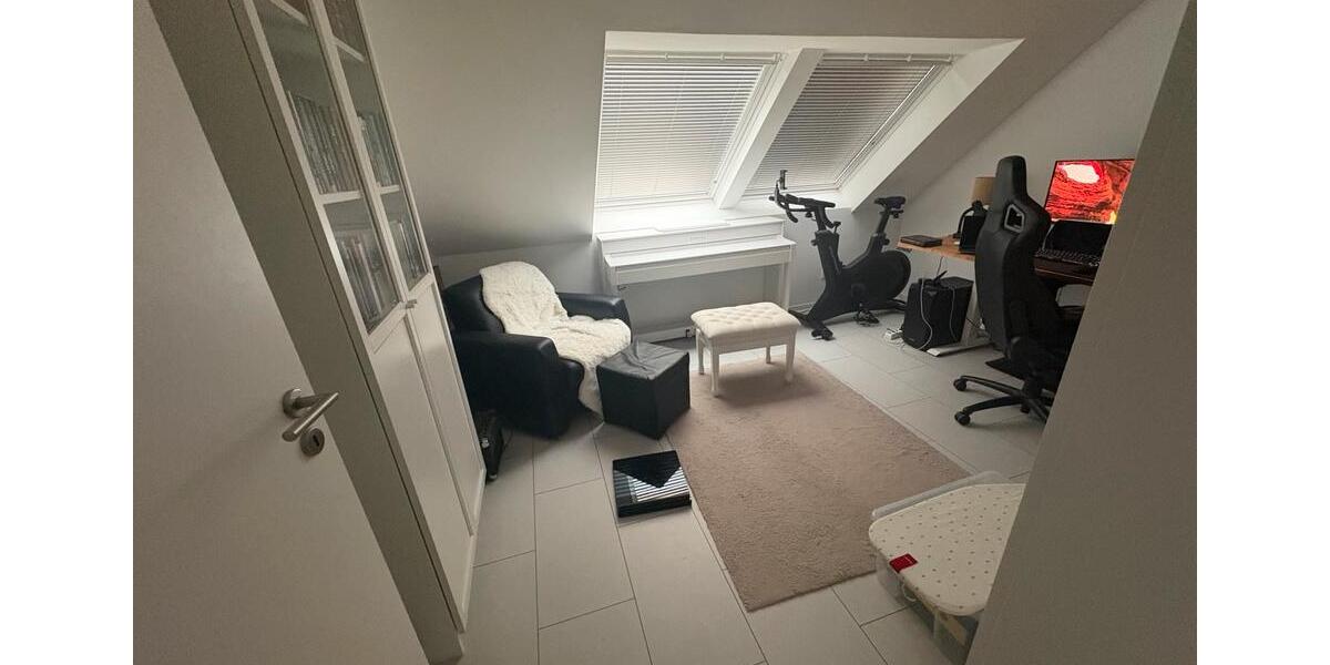 Schöne große 4 Zimmer Wohnung in Neuss Norf 4 zimmer