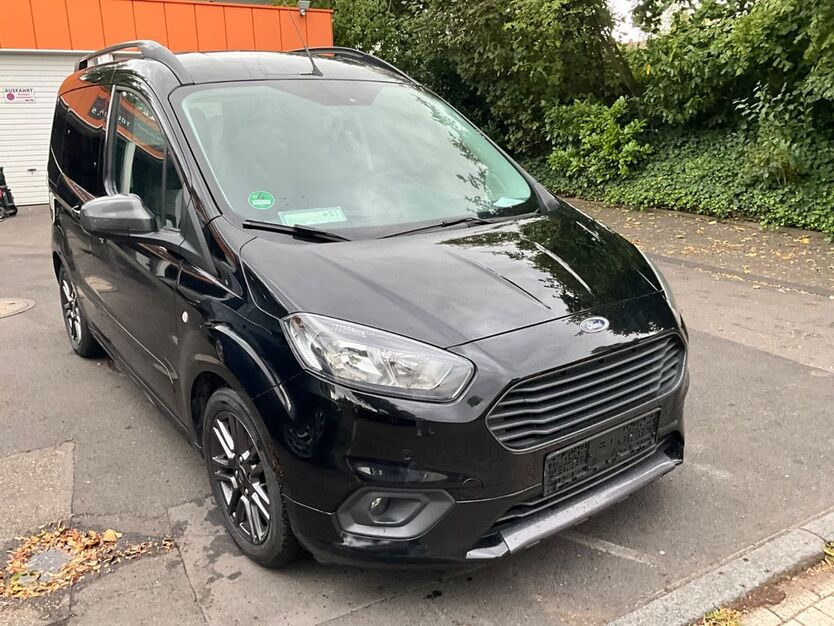 Ford Tourneo Courier 139.000 km 7.800 € koeln 51105