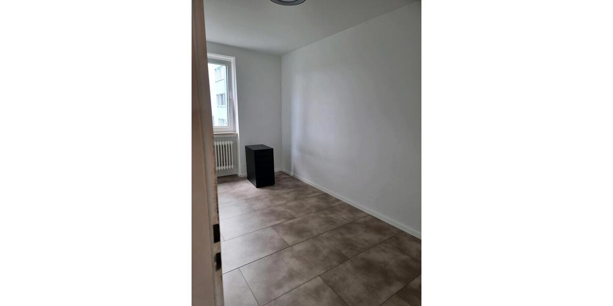 Etagenwohnung Langenfeld (Rheinland) - 4 Zimmer, 98 m&sup2;, 301.000&euro; | Angebot:26967538