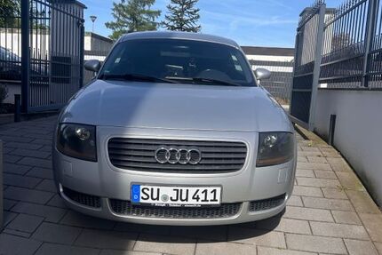 Audi TT 150.000 km 9.499 &euro; Troisdorf 53840