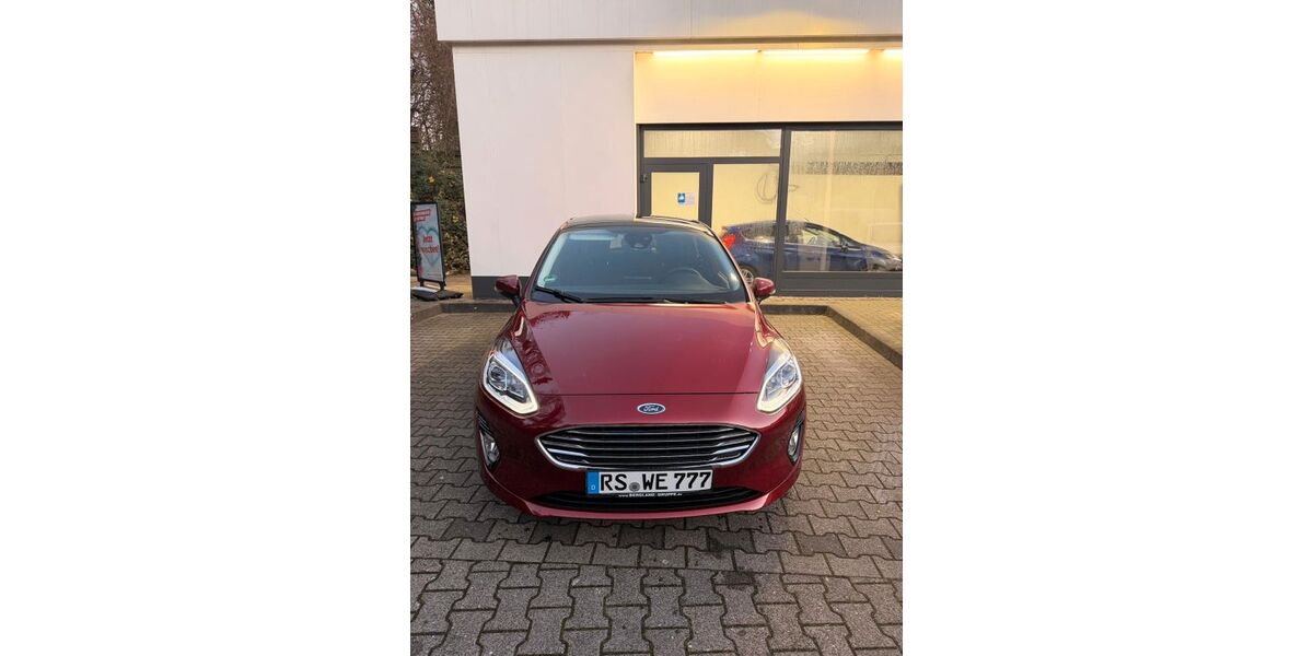 Ford Fiesta 28.000 km 16.000 &euro; Remscheid 42857