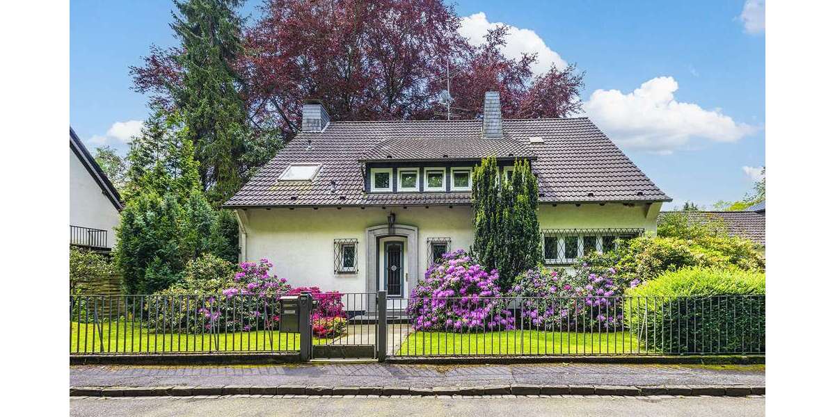 Einfamilienhaus Leverkusen Opladen - 7 Zimmer, 177 m&sup2;, 1.050.000&euro; | Angebot:26886728
