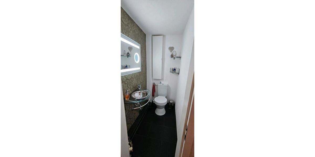 Dachgeschoßwohnung Remscheid Lüttringhausen - 3 Zimmer, 86 m&sup2;, 189.000&euro; | Angebot:24746271