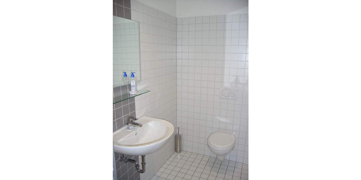 Gewerbeobjekt Hilden - 1 Zimmer, 49 m&sup2;, 495&euro; | Angebot:25532609